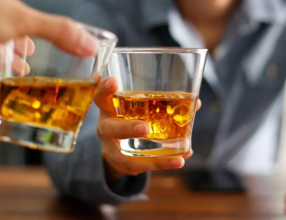 Кои са 5-те най-вредни алкохолни напитки, които съсипват най-много черния дроб