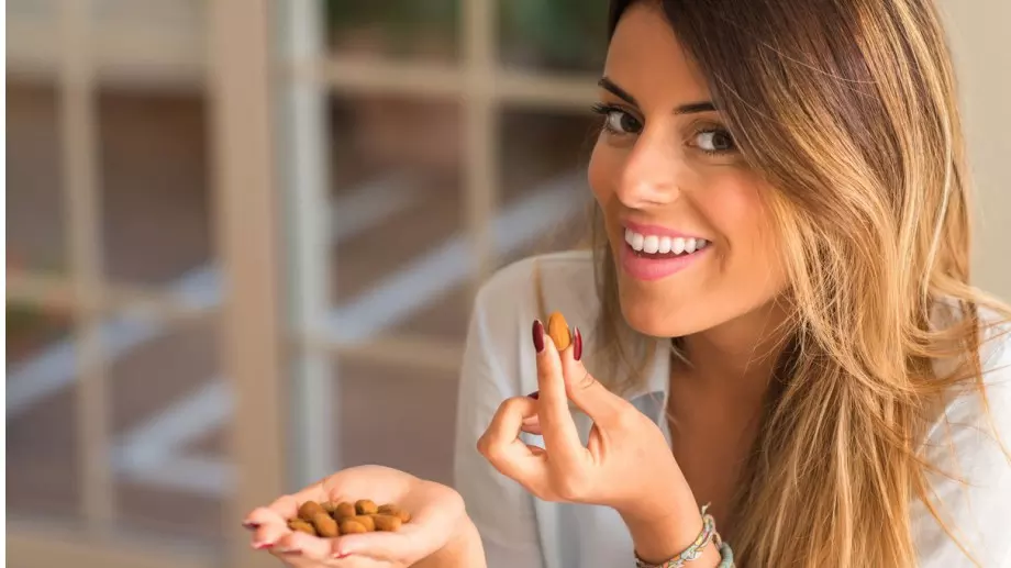 Ето защо да консумирате повече бадеми