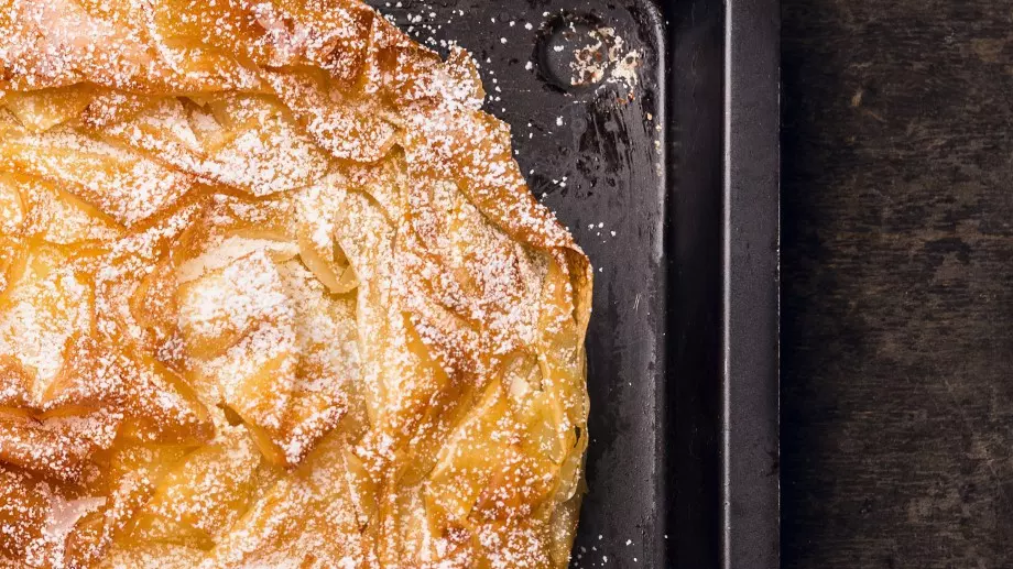 Най-вкусната млечна баница по бабина рецепта