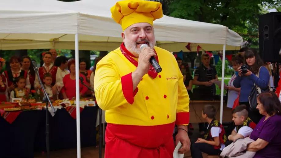 Ути Бъчваров е на седмото небе! Показа смисъла на живота си (СНИМКИ)