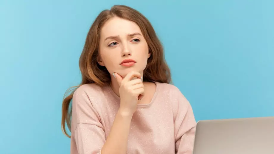 Евростипендия, евро-стипендия или евро стипендия: Ето как се пише правилно