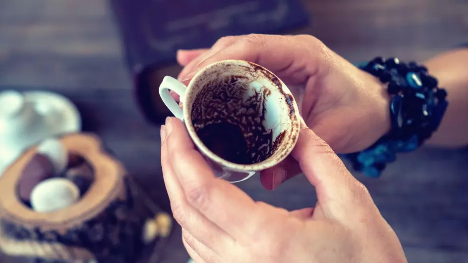 Ръководство по гледане на турско кафе – знаци и символи 