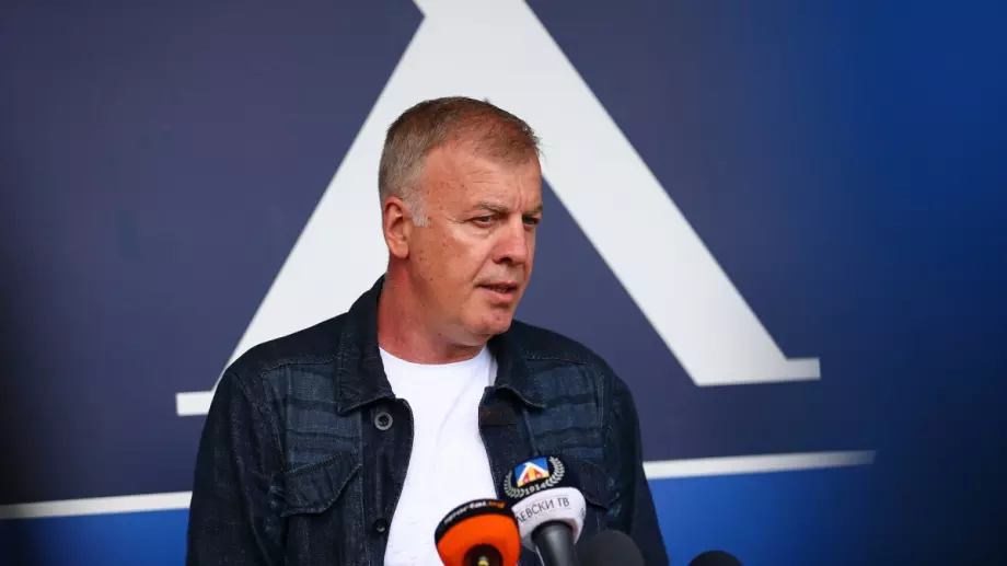 Наско Сираков: До сряда ще имаме 100% гаранция за намеренията на Диксън в Левски