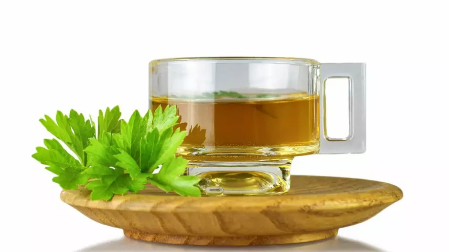 3 напитки, които ще премахнат всички токсини от тялото ви, ако ги пиете преди лягане