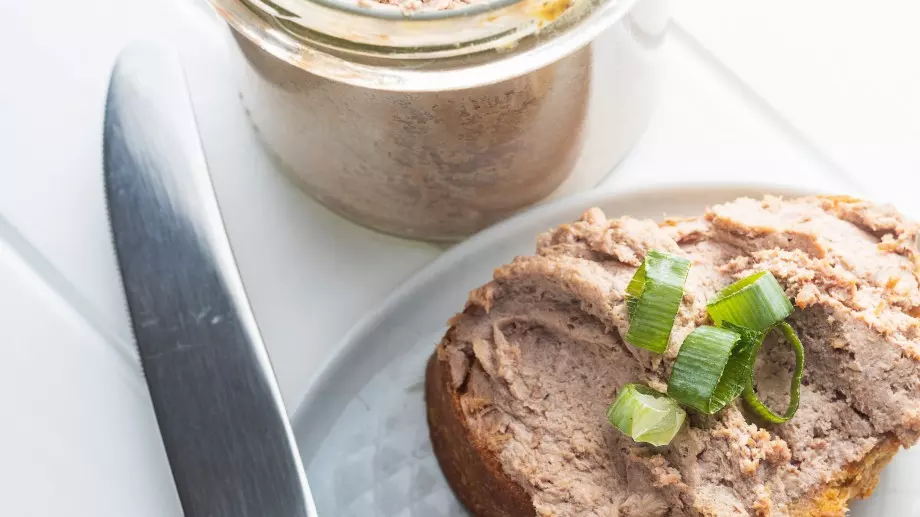 Домашен пастет от черен дроб