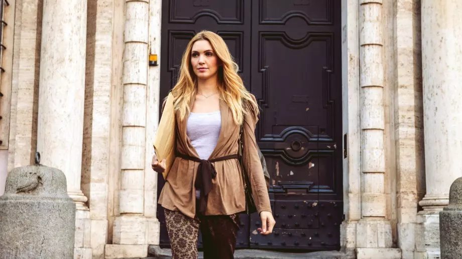 Жените с черни сърца: Гангстерките на Италия