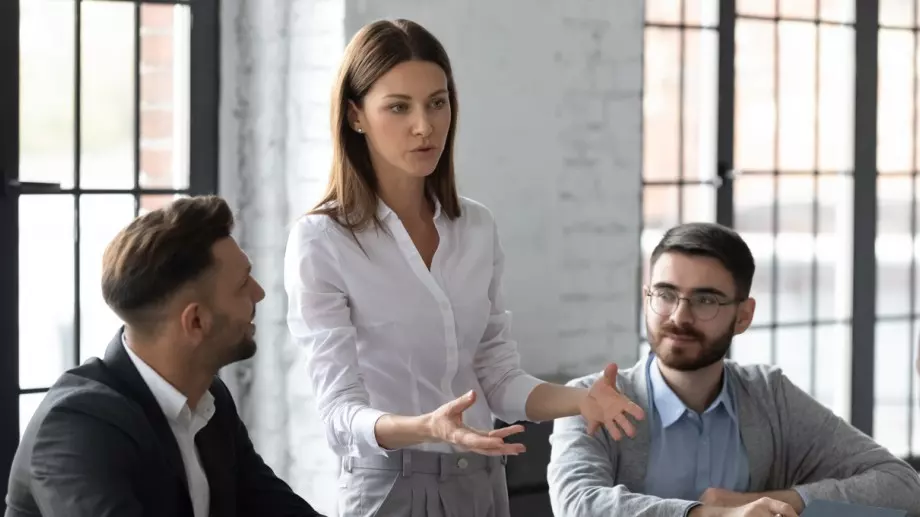 Високата длъжност за жените - постижение или стрес?   