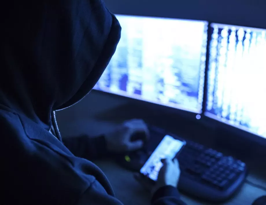 Anonymous атакува сайта на министерството на отбраната на Русия 