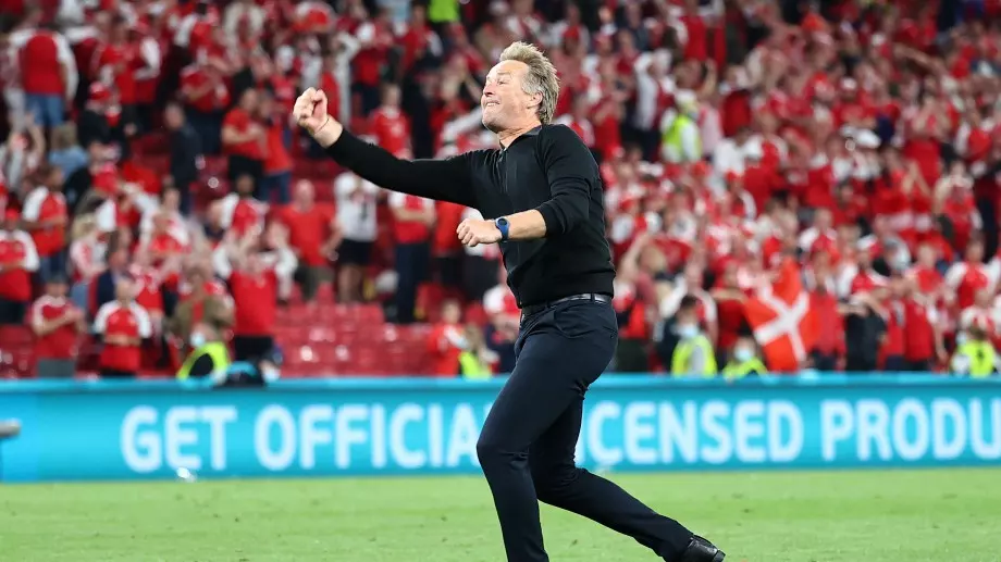  Треньорът на Дания Хюлманд: Потресаващо е по какъв начин футболистите се бореха и си помагаха - Евро 2020 