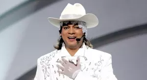 Скандал: Известен руски актьор призна, че е спал с Филип Киркоров (ВИДЕО)