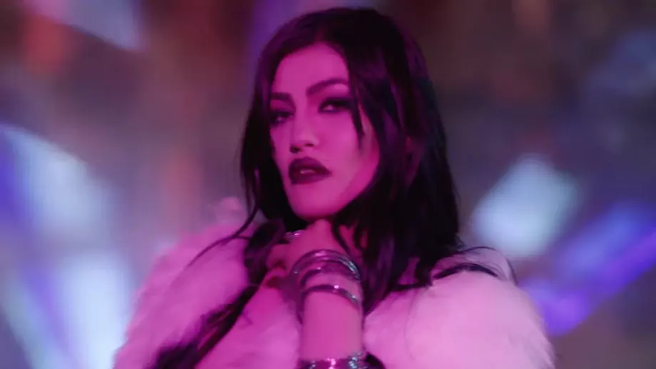 Жана Бергенодрф се завърна с нова песен (ВИДЕО)