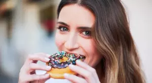 ТОП 5 на зодиите, които напълняват и от въздуха