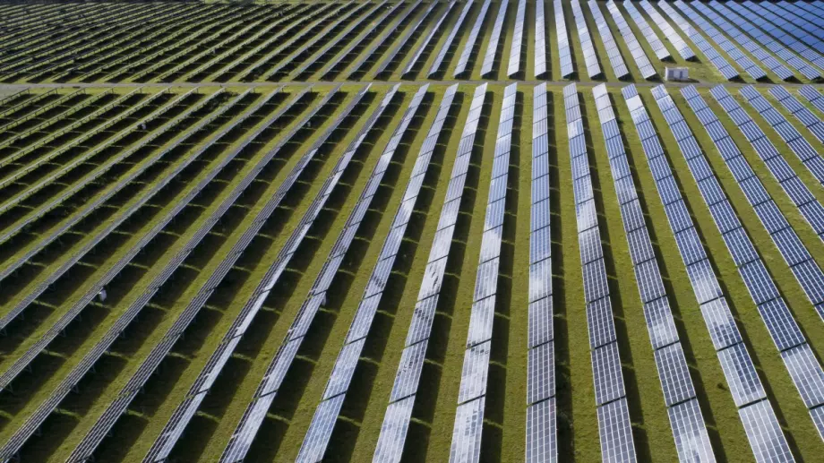 Казанлъшкият завод "Арсенал" изгражда фотоволатичен парк за 10 млн. евро