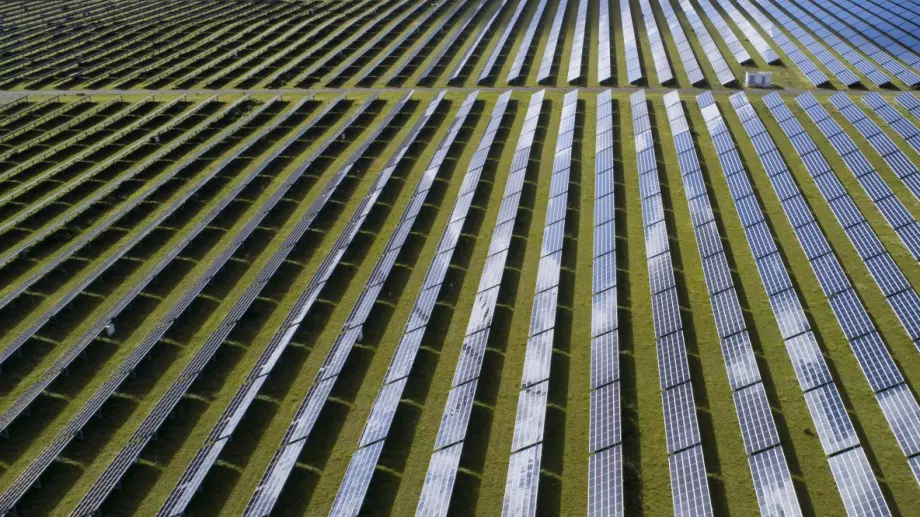 Франция стимулира инвестиции в зелени технологии с нови мерки