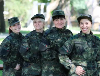 Изцяло дамски екип на ВМА поема мисията в Мали 