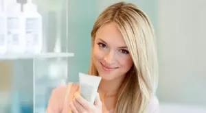 Защо натуралната козметика понякога влошава състоянието на кожата?