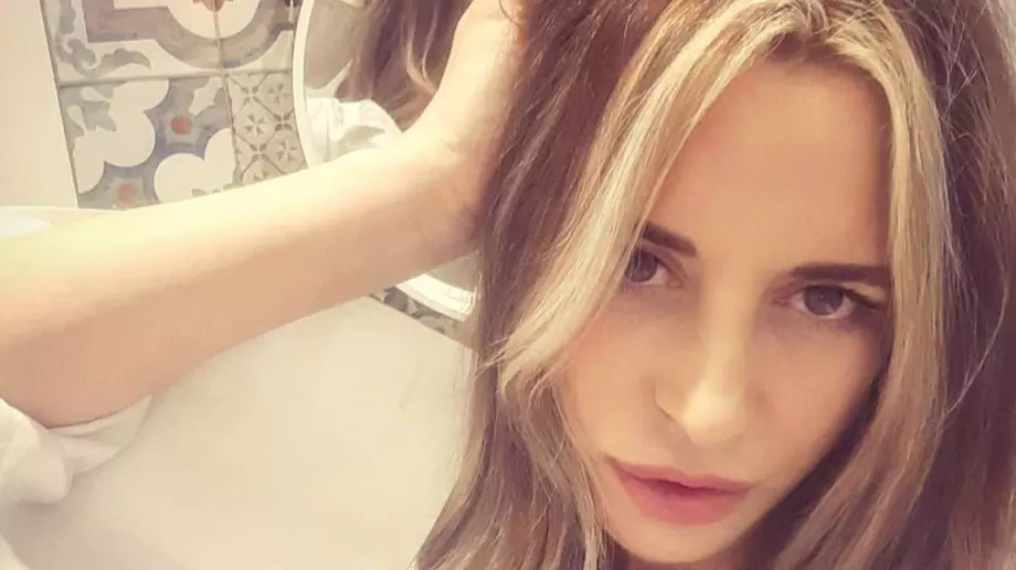 Отслабналата Ваня Щерева се показа по бански (СНИМКИ)