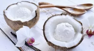 Домашен кето сладолед само от 4 съставки (ВИДЕО)