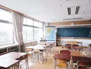 Нови бомбени заплахи в десетки сръбски училища 