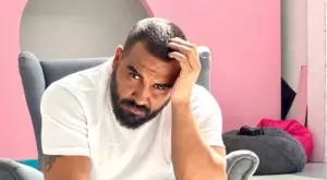 Азис се фука с младоликата си майка (СНИМКИ)