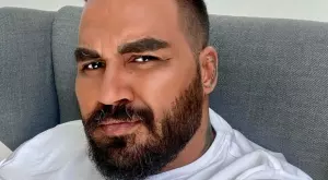 Най-после! Азис сподели снимка с дъщеря си