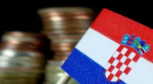 След приемане на еврото: Заплатите в Хърватия растат