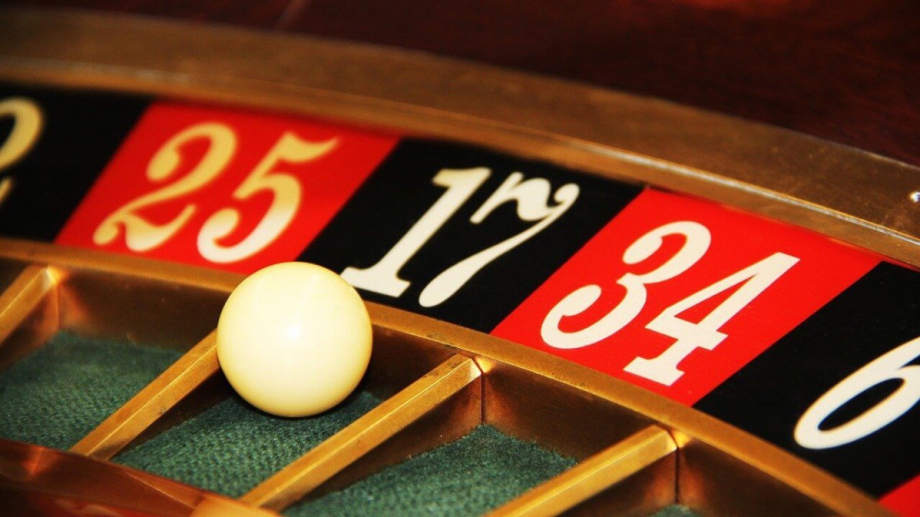Хазартните личности непрекъснато търсят най добрите онлайн казина в света Това