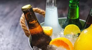 Многобройни проучвания показват отрицателните последици които пиенето на газирани напитки