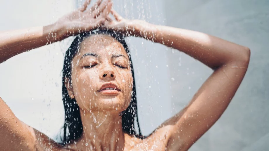 Какво ще се случи с тялото ви, ако всяка сутрин се къпете със студена вода?