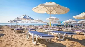 Запазваме чадър и шезлонг на плажа чрез приложение - как работи то?