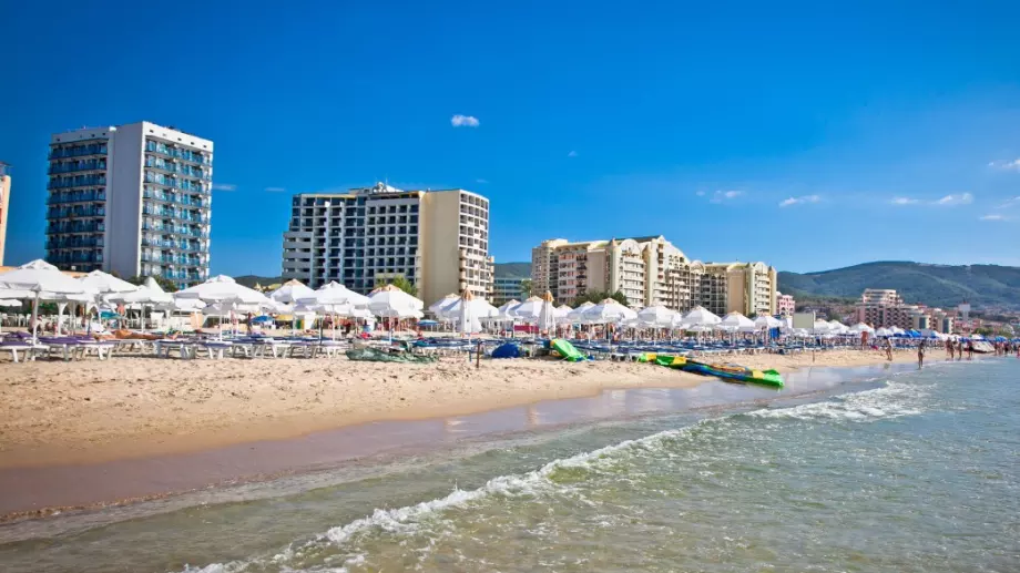 Хотелите са на ръба на оцеляването заради скъпия ток