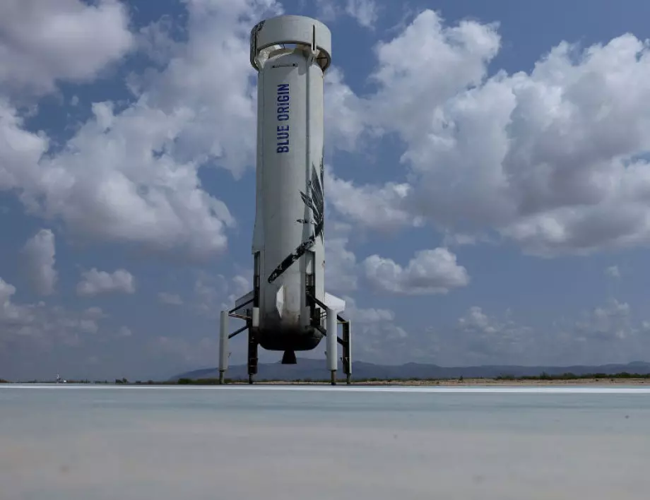 Ракета на "Blue Origin" се отклони от курса след изстрелване