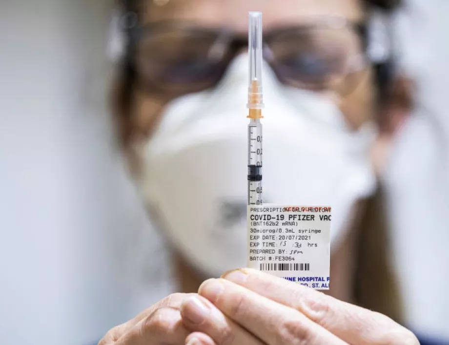 В Израел започна кампания по поставянето на трета доза ваксина на хора над 50 години