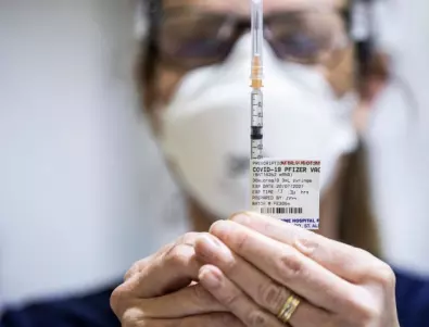 Хибридният имунитет - това ли е решението, което слага край на пандемията КОВИД