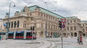 Европейска страна въвежда безплатен транспорт за 18-годишните