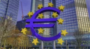 Икономисти прогнозират: ЕЦБ е на прага на поредно увеличение на лихвите