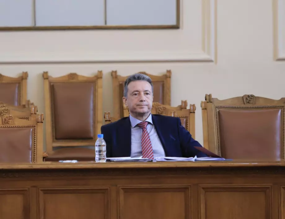 Янаки Стоилов: С напредване на времето отиваме към предсрочни избори
