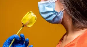 Загубата на обоняние заради Covid-19 може да трае до 3 години