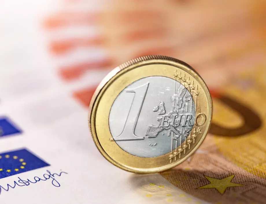 Годишната инфлация в еврозоната се ускори до 4 9 през ноември
