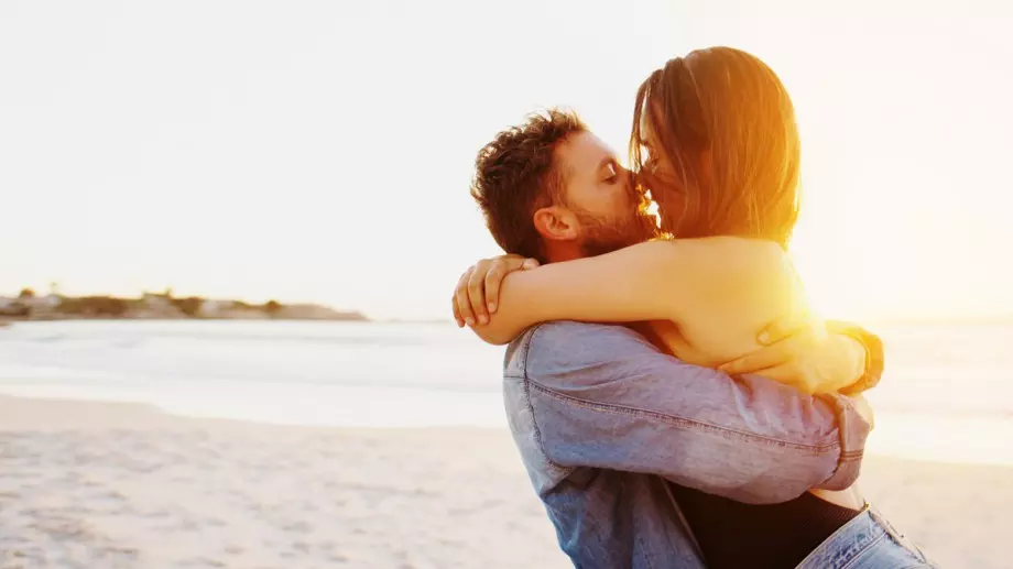 Любовно пожелание за 2 август според зодията 