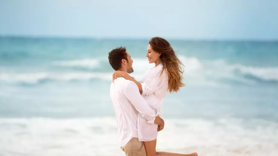 Любовно пожелание за 1 август според зодията     