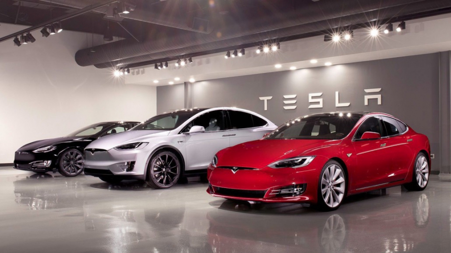 Печалбата на Tesla през второто тримесечие за пръв път в