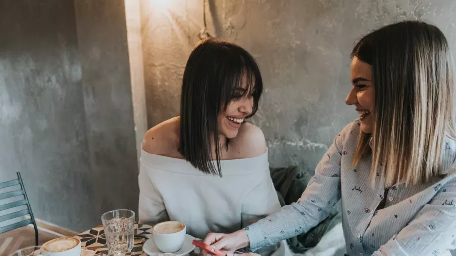 Ето кои ЗОДИИ са най-добрите съседи