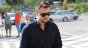 Братът на Лилана, Скилър, се сгоди (СНИМКА)