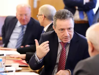 Комисията „Магнитски” изслушва Янаки Стоилов и Димитър Радев  