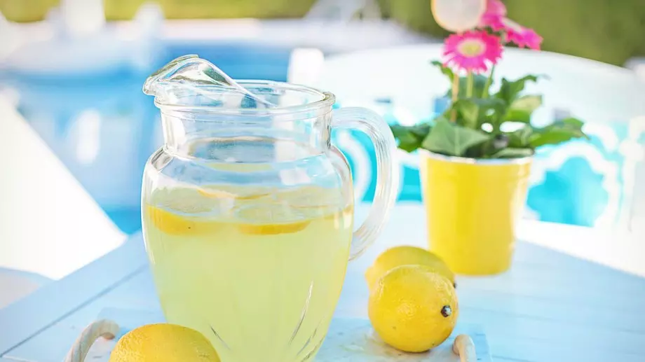 Домашна свежа лимонада