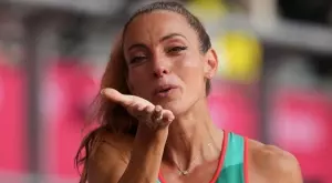 Ивет Лалов разкри пола на бебето си във ВИДЕО