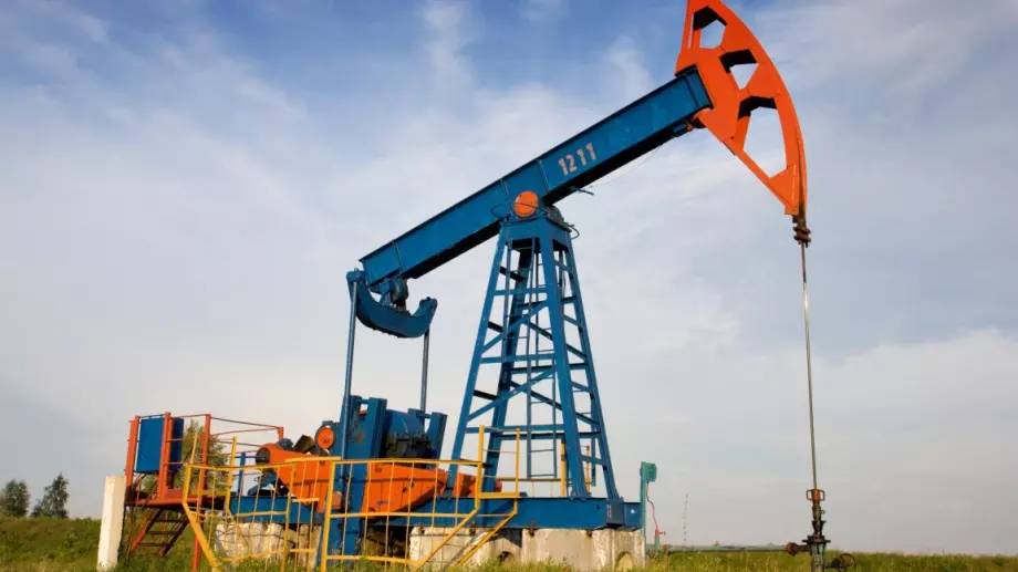 Австралия забранява вноса на руски нефт, газ и въглища