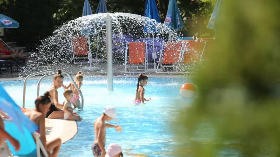 Рекорд: Северна Македония харчи невиждано количество ток заради жегата