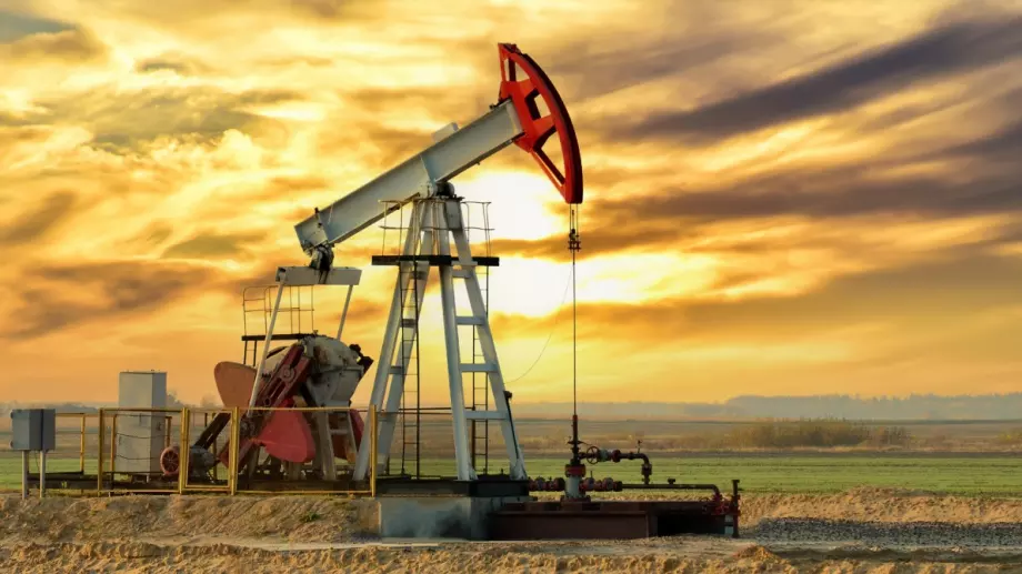 Администрацията на Байдън одобри мащабен спорен проект за добив на нефт в Аляска